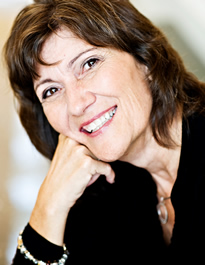 Colleen Coble headshot