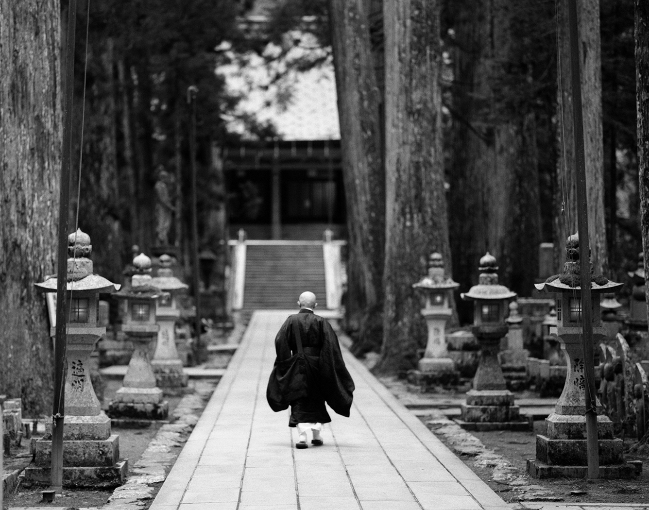 Monk heading to Gobyo